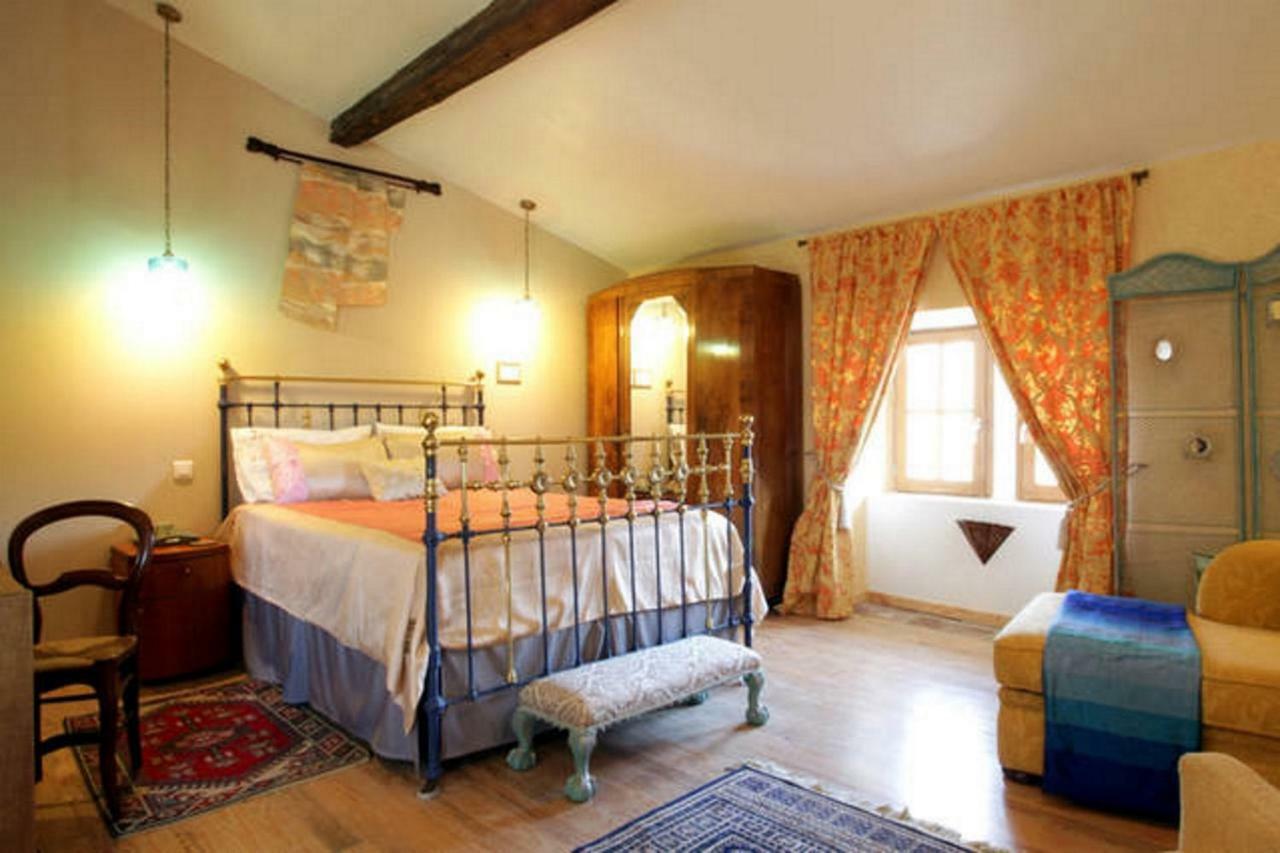 Maison De Textile Montolieu エクステリア 写真